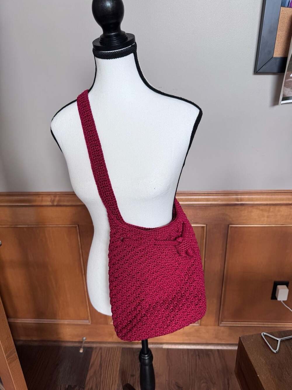 The Sak Crochet Knit Crossbody Shoulder Bag Red Slouchy Purse